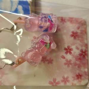 PINK HONEY BEAR DRINK EARRINGS